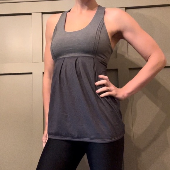 LULULEMON Power Dance Tank Yoga Top Built in Bra Gray / Dark Gray Size 4 - Picture 2 of 12